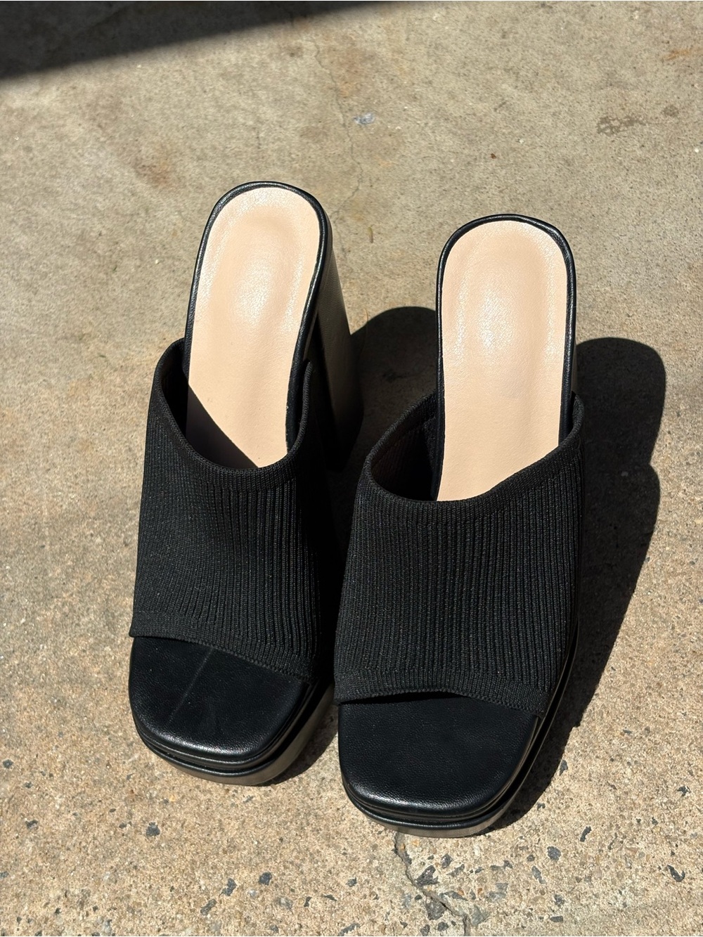 Black Platform Slip-On Mules . 90s